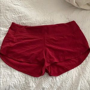 Lululemon speed up shorts 2.5”